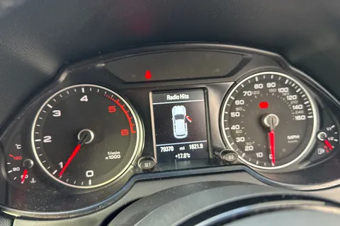 49 of 59 for Audi Q5 2.0 TDI S line quattro Euro 5 (s/s) 5dr