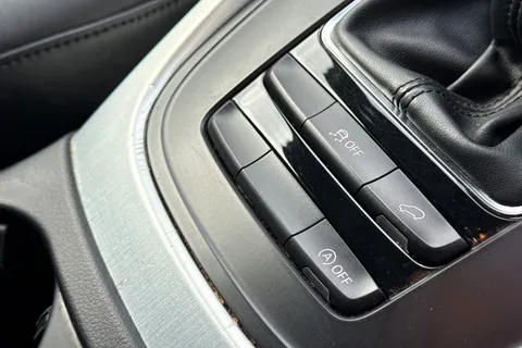 54 of 59 for Audi Q5 2.0 TDI S line quattro Euro 5 (s/s) 5dr