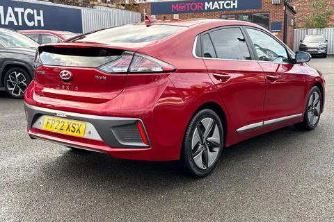 29 of 54 for Hyundai Ioniq 1.6 h-GDi Premium SE DCT Euro 6 (s/s) 5dr