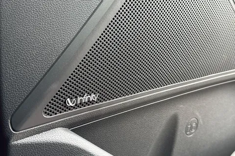 35 of 54 for Hyundai Ioniq 1.6 h-GDi Premium SE DCT Euro 6 (s/s) 5dr