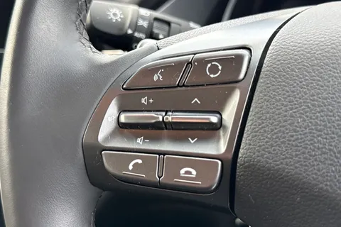 40 of 54 for Hyundai Ioniq 1.6 h-GDi Premium SE DCT Euro 6 (s/s) 5dr