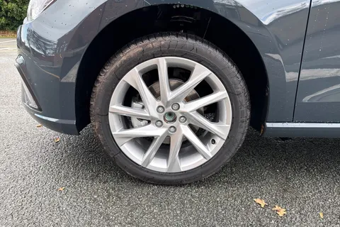  SEAT Ibiza 1.0 TSI FR Euro 6 (s/s) 5dr Thumbnail #10