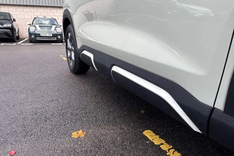 DU75UWN BYD ATTO 2 51.1kWh Boost Auto 5dr Thumbnail #50