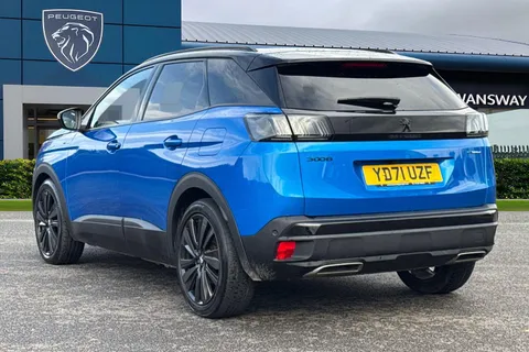 YD71UZF PEUGEOT 3008 1.6 13.2kWh GT e-EAT 4WD Euro 6 (s/s) 5dr Thumbnail #3