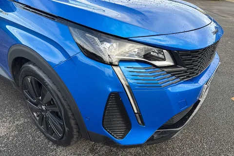 YD71UZF PEUGEOT 3008 1.6 13.2kWh GT e-EAT 4WD Euro 6 (s/s) 5dr Thumbnail #26