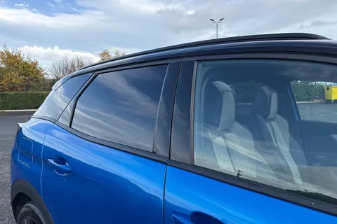 YD71UZF PEUGEOT 3008 1.6 13.2kWh GT e-EAT 4WD Euro 6 (s/s) 5dr Thumbnail #36