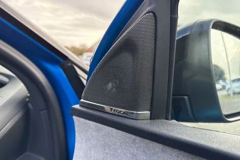 YD71UZF PEUGEOT 3008 1.6 13.2kWh GT e-EAT 4WD Euro 6 (s/s) 5dr Thumbnail #42