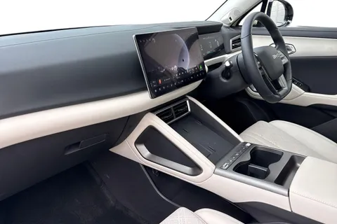 DG75WSX BYD ATTO 2 51.1kWh Boost Auto 5dr Thumbnail #9