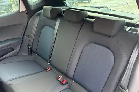 13 of 51 for SEAT ARONA 1.0 TSI 115 FR 5dr