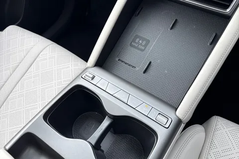 DG75WSX BYD ATTO 2 51.1kWh Boost Auto 5dr Thumbnail #20