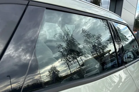 DG75WSX BYD ATTO 2 51.1kWh Boost Auto 5dr Thumbnail #25