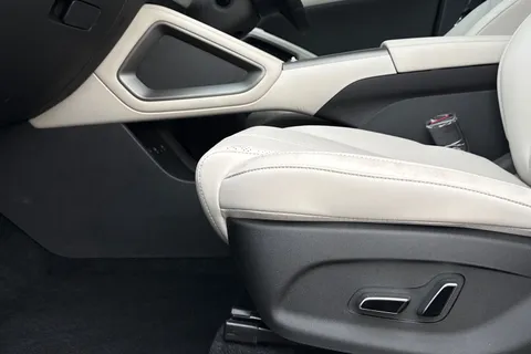 DG75WSX BYD ATTO 2 51.1kWh Boost Auto 5dr Thumbnail #35