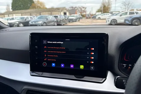 43 of 51 for SEAT ARONA 1.0 TSI 115 FR 5dr