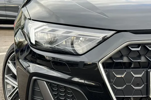 PJ74AEO Audi A1 S line 35 TFSI 150 PS S tronic Thumbnail #17