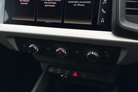 PJ74AEO Audi A1 S line 35 TFSI 150 PS S tronic Thumbnail #19