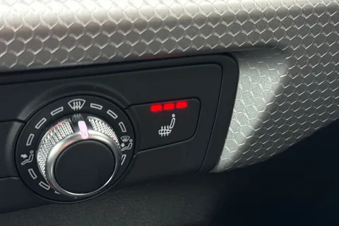 PJ74AEO Audi A1 S line 35 TFSI 150 PS S tronic Thumbnail #31