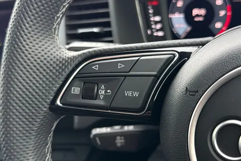 PJ74AEO Audi A1 S line 35 TFSI 150 PS S tronic Thumbnail #33