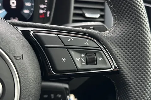 PJ74AEO Audi A1 S line 35 TFSI 150 PS S tronic Thumbnail #34