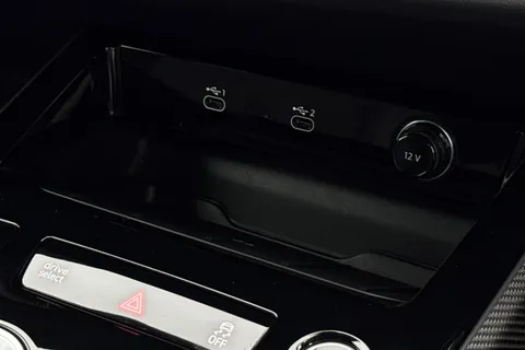  Audi A6 Avant 2.0 TDI Edition 1 S Tronic quattro Euro 6 (s/s) 5dr Thumbnail #41