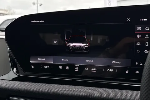  Audi A6 Avant 2.0 TDI Edition 1 S Tronic quattro Euro 6 (s/s) 5dr Thumbnail #45