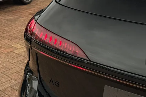  Audi A6 Avant 2.0 TDI Edition 1 S Tronic quattro Euro 6 (s/s) 5dr Thumbnail #52