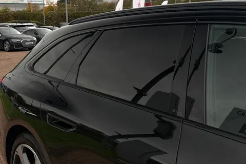  Audi A6 Avant 2.0 TDI Edition 1 S Tronic quattro Euro 6 (s/s) 5dr Thumbnail #53