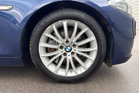 HN16RBX BMW 5 Series 3.0 535d Luxury Auto Euro 6 (s/s) 4dr Thumbnail #11