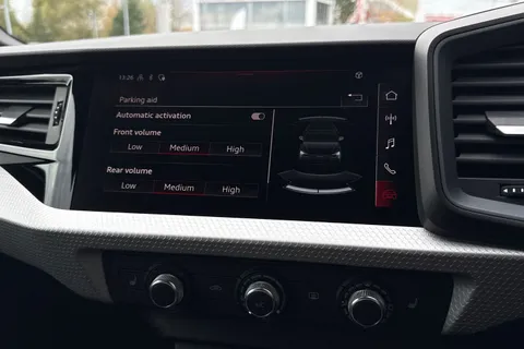 DS72EVK Audi A1 S line 30 TFSI 110 PS S tronic Thumbnail #34