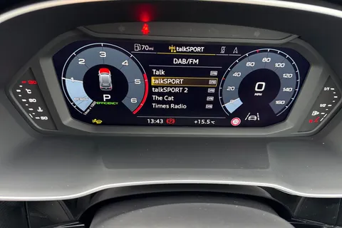 DF25CCE Audi Q3 Black Edition 35 TDI 150 PS S tronic Thumbnail #30