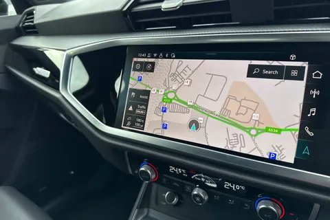 DF25CCE Audi Q3 Black Edition 35 TDI 150 PS S tronic Thumbnail #38