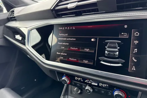 DF25CCE Audi Q3 Black Edition 35 TDI 150 PS S tronic Thumbnail #44