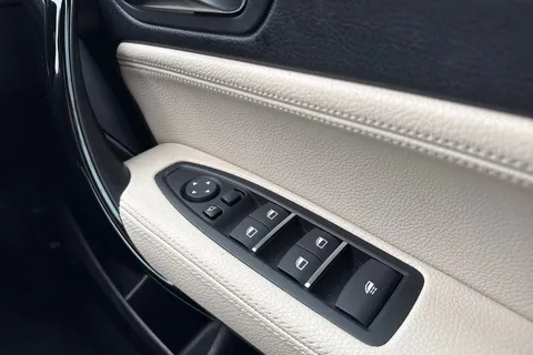 20 of 58 for BMW 2 Series 2.0 220i GPF M Sport Auto Euro 6 (s/s) 2dr