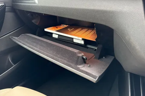 41 of 58 for BMW 2 Series 2.0 220i GPF M Sport Auto Euro 6 (s/s) 2dr