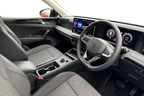 AP25MHO Volkswagen Tiguan Tiguan Match 1.5 eTSI 150 PS  DSG 5 Door | Area View Camera | Electric Tail Thumbnail #15