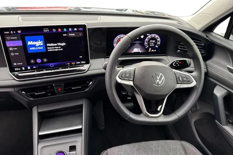 AP25MHO Volkswagen Tiguan Tiguan Match 1.5 eTSI 150 PS  DSG 5 Door | Area View Camera | Electric Tail Thumbnail #19
