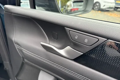 AP25MHO Volkswagen Tiguan Tiguan Match 1.5 eTSI 150 PS  DSG 5 Door | Area View Camera | Electric Tail Thumbnail #22