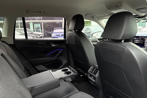 AP25MHO Volkswagen Tiguan Tiguan Match 1.5 eTSI 150 PS  DSG 5 Door | Area View Camera | Electric Tail Thumbnail #40