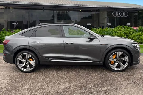 NJ72GSU Audi e-tron Sportback Vorsprung 55 quattro 300,00 kW Thumbnail #4