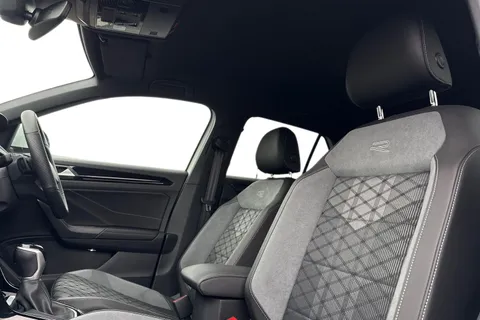 DK25ZPD Volkswagen T-Roc 1.5 TSI R-Line 5dr DSG **KEYLESS ENTRY** Thumbnail #12