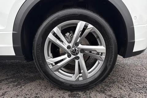 DK25ZPD Volkswagen T-Roc 1.5 TSI R-Line 5dr DSG **KEYLESS ENTRY** Thumbnail #23