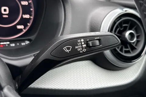 PN72MVC Audi Q2 Sport 30 TFSI 110 PS 6-speed Thumbnail #30