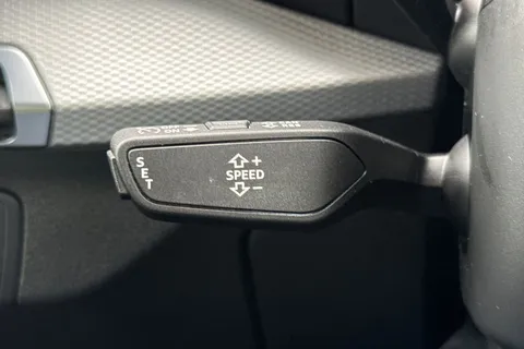 PN72MVC Audi Q2 Sport 30 TFSI 110 PS 6-speed Thumbnail #32