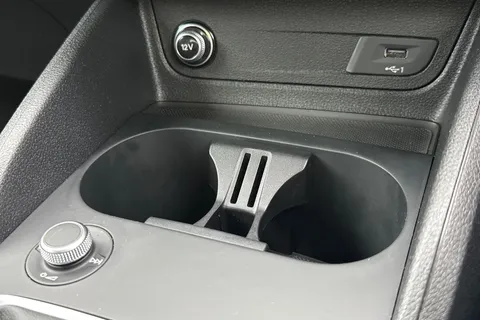 PN72MVC Audi Q2 Sport 30 TFSI 110 PS 6-speed Thumbnail #45