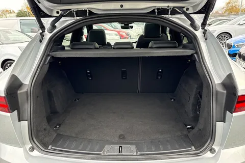 7 of 60 for Jaguar E-Pace 2.0 D180 R-Dynamic HSE Auto AWD Euro 6 (s/s) 5dr