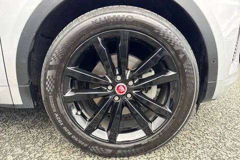 10 of 60 for Jaguar E-Pace 2.0 D180 R-Dynamic HSE Auto AWD Euro 6 (s/s) 5dr