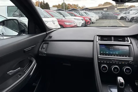 20 of 60 for Jaguar E-Pace 2.0 D180 R-Dynamic HSE Auto AWD Euro 6 (s/s) 5dr