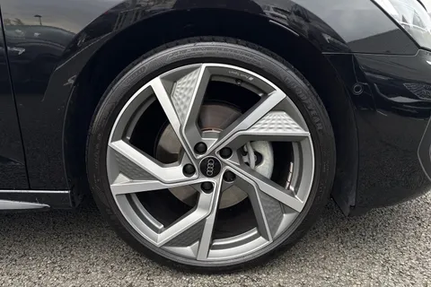 DN25AVJ Audi A3 Black Edition 35 TFSI  150 PS S tronic Thumbnail #11