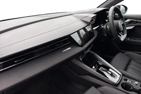 DN25AVJ Audi A3 Black Edition 35 TFSI  150 PS S tronic Thumbnail #16