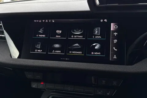 DN25AVJ Audi A3 Black Edition 35 TFSI  150 PS S tronic Thumbnail #40