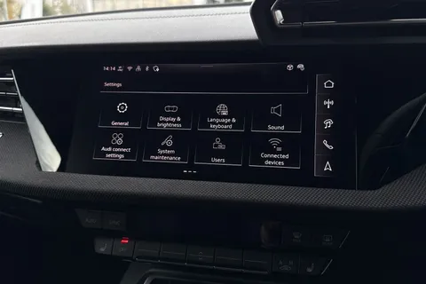 DN25AVJ Audi A3 Black Edition 35 TFSI  150 PS S tronic Thumbnail #41